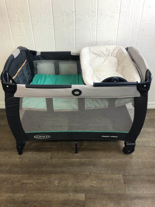 used Graco Pack N Play Playard Reversible Napper & Changer