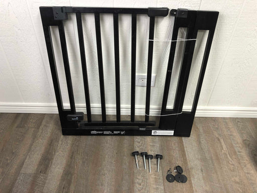 used Summer Infant Multi-Use Deco Walk Through Gate