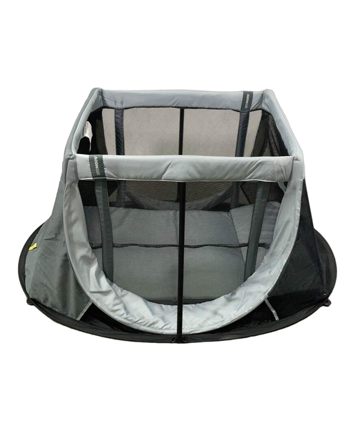 secondhand Aeromoov Instant Travel Playard, Grey Rock