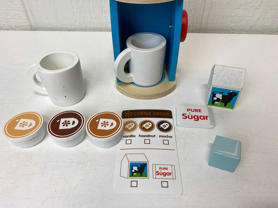 secondhand Melissa & Doug Wooden Brew & Serve Coffee Set