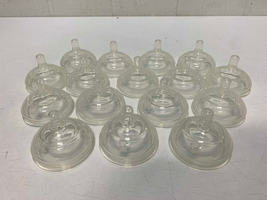 Shop BUNDLE Comotomo Nipples at GoodBuy Gear
