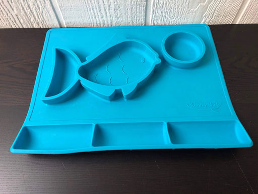 used Yummy Mat Silicone Placemat Plate