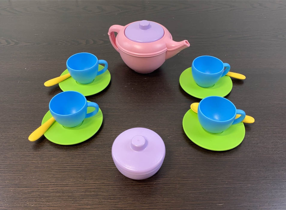 secondhand Green Toys Tea Set