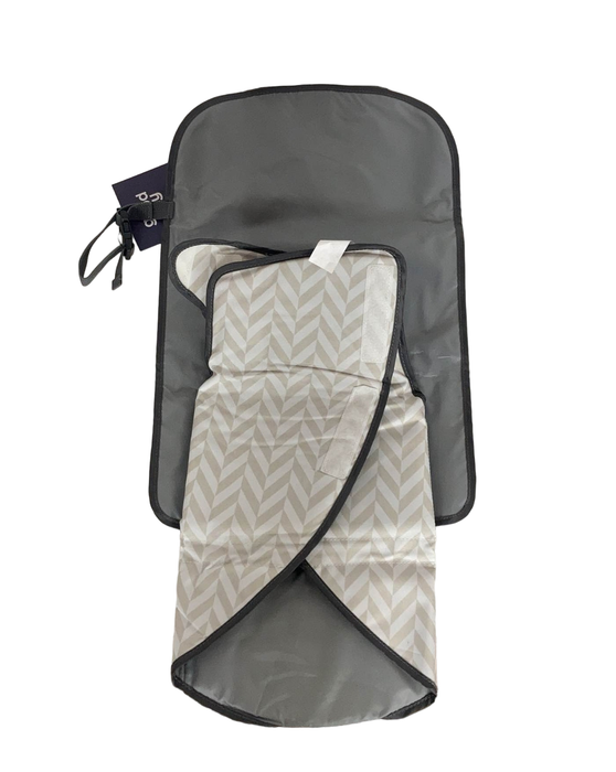 Shop SnoofyBee Changing Pad at GoodBuy Gear
