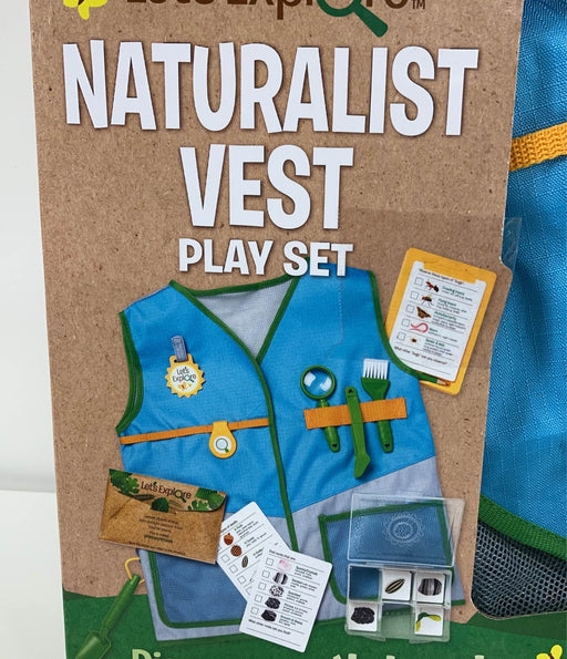 secondhand Melissa & Doug Naturalist Vest Playset