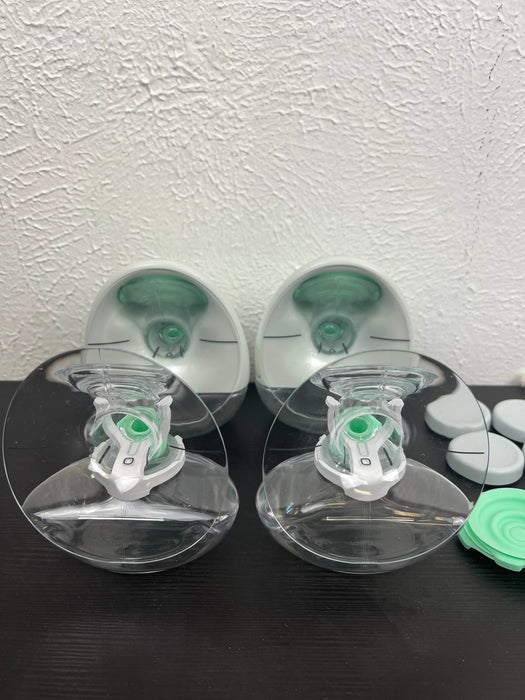 Shop Elvie Breast Pump, Double at GoodBuy Gear