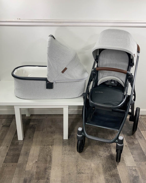 secondhand UPPAbaby VISTA V2 Stroller, 2022, Anthony (White & Grey Chenille)