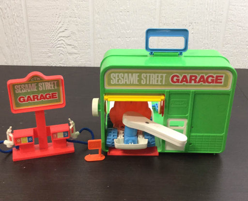 secondhand CBS Toys Seasame Street Garage