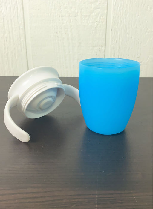 secondhand Munchkin Miracle 360 Sippy Cup