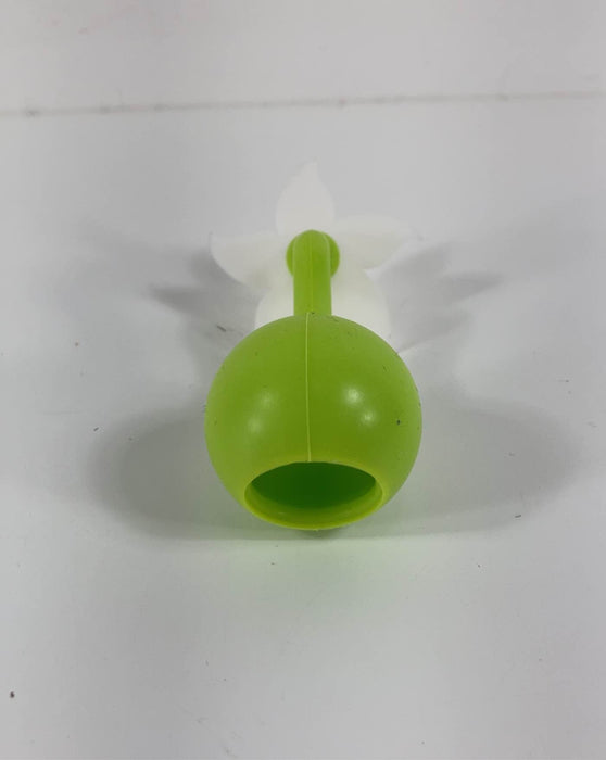 Shop Haakaa Flower Breast Pump Stopper at GoodBuy Gear
