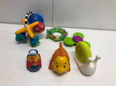 used BUNDLE Bath Toys