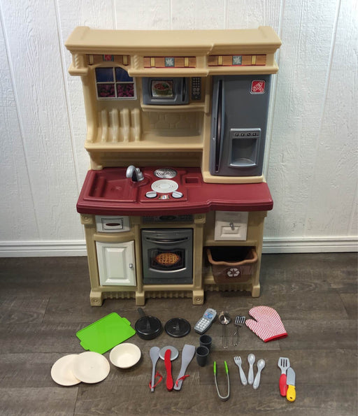 secondhand Step2 LifeStyle Kitchen Playset