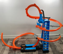 used Hot Wheels Action Sky Crash Tower