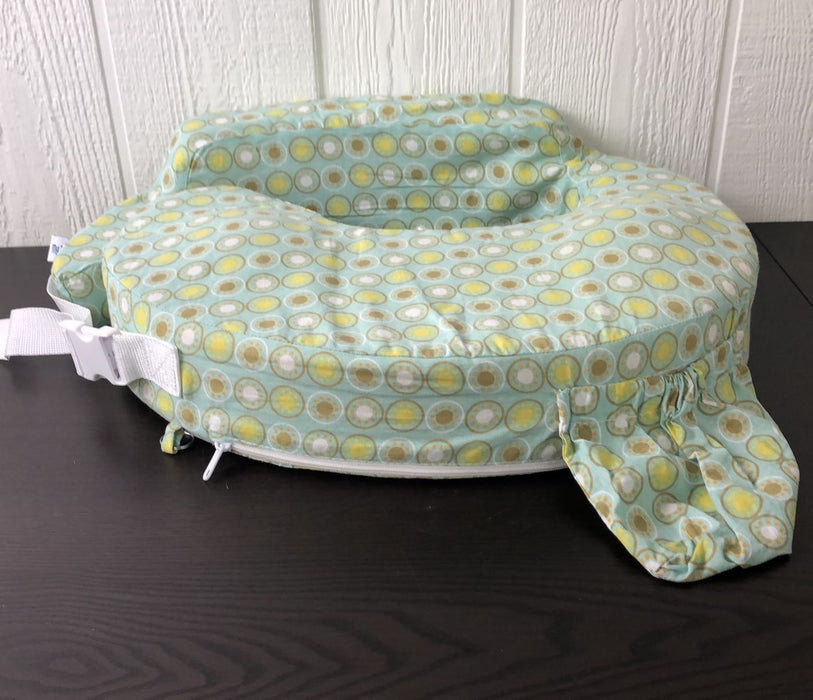 used My Brest Friend Nursing Pillow