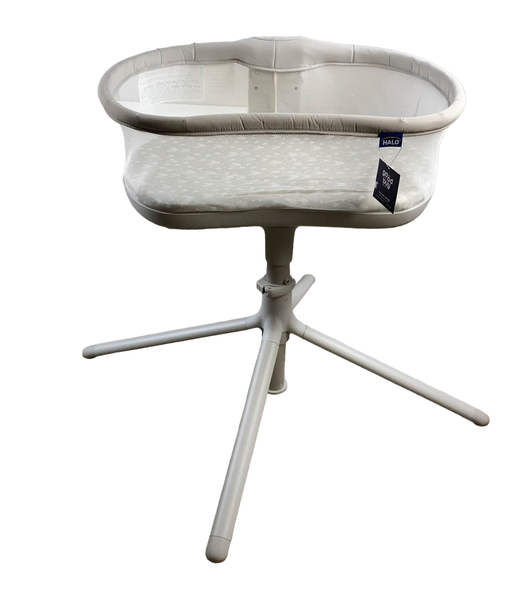 used Halo Bassinest Swivel Sleeper 3.0, Grey