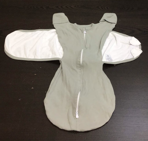 secondhand Amazing Baby Omni Swaddle Sack