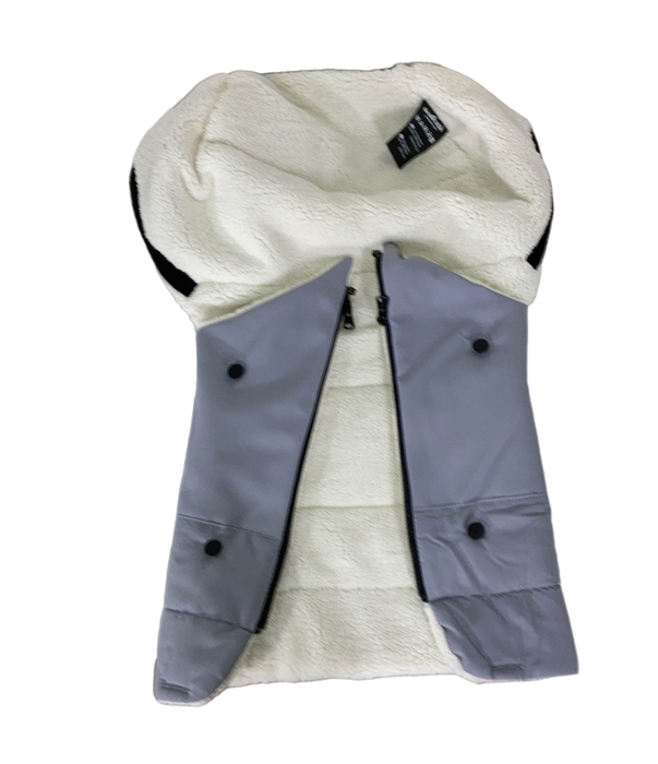Shop Babyzen Newborn Pack, Stone at GoodBuy Gear