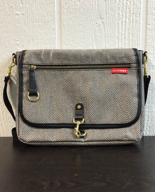 used Skip Hop Soho Crossbody Diaper Bag Clutch