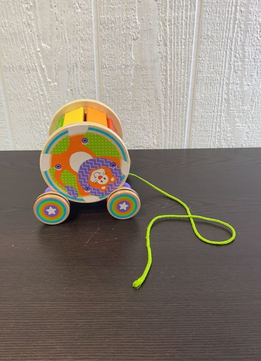 secondhand Melissa & Doug Pull & Play Xylophone