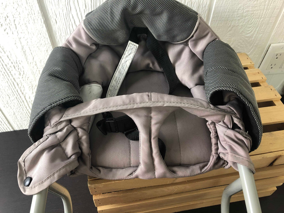 secondhand Chicco Deluxe Hook-on Travel Seat