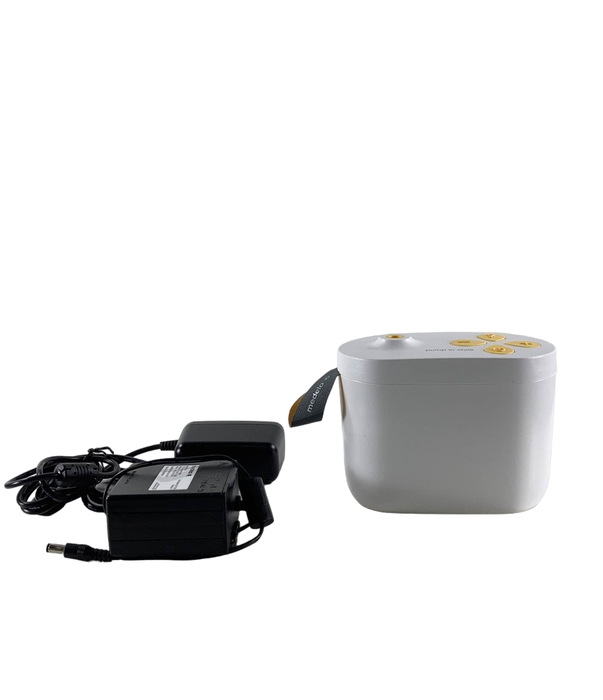 Shop Medela Pump In Style with MaxFlow at GoodBuy Gear