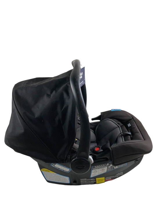 secondhand Graco SnugRide SnugFit 35 Infant Car Seat, 2022, Gotham