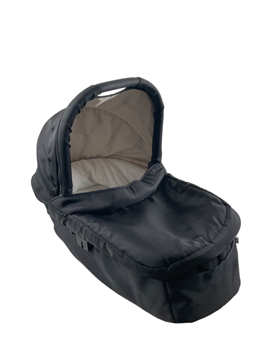 used Britax B-Ready Bassinet