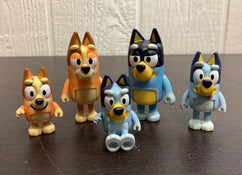 used Bluey Bluey & Family Figures