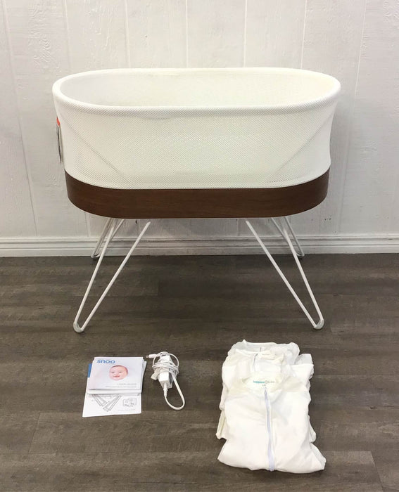 used Happiest Baby SNOO Smart Sleeper