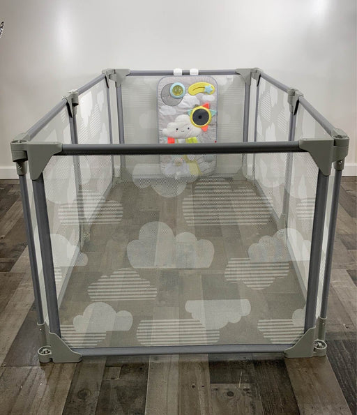 secondhand Skip Hop Playview Expandable Enclosure