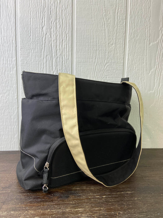 secondhand Medela Pump In Style Advanced Breast Pump with Metro Bag