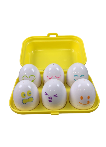 TOMY Hide And Squeak Eggs