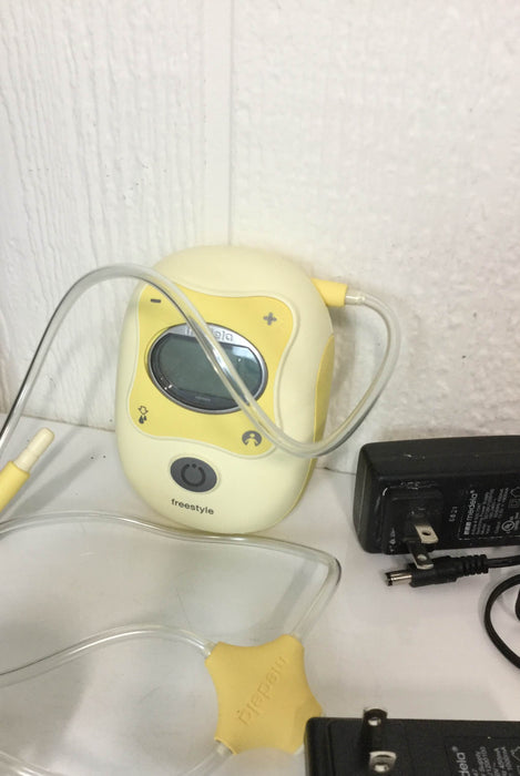 secondhand Medela Freestyle Breast Pump