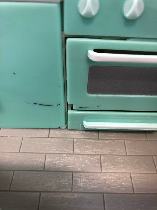 secondhand Pretend Play