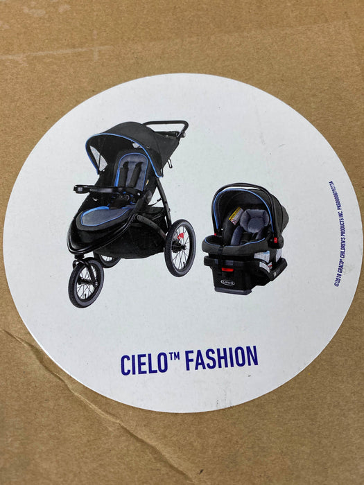 secondhand Graco FastAction Jogger LX Travel System, Ceiling