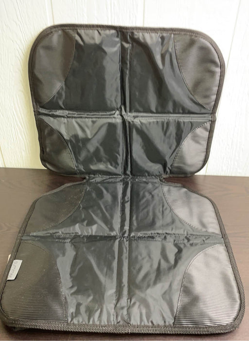 used Summer Infant DuoMat Car Seat Protector