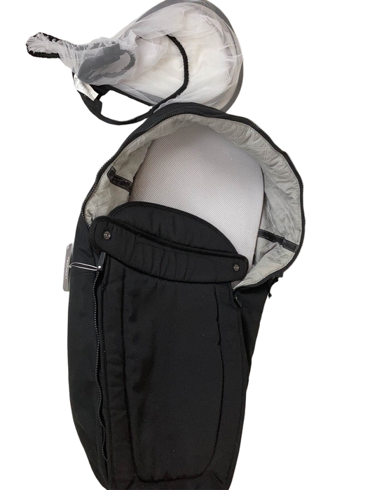 used Joolz Hub Bassinet