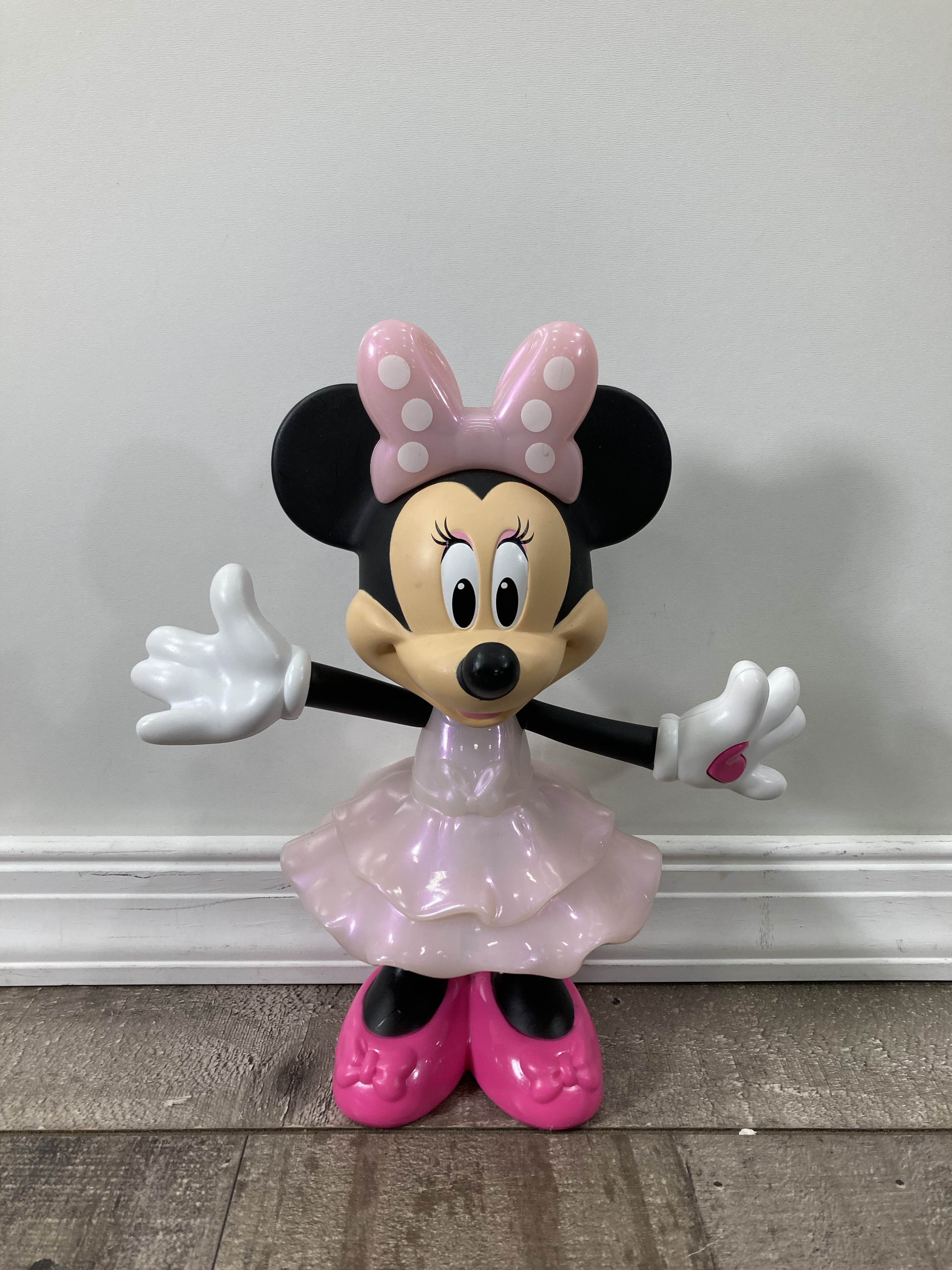 Minnie mouse best sale rainbow dazzle