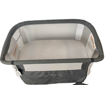 secondhand Baby Delight Beside Me Dreamer Bassinet & Bedside Sleeper, Charcoal Tweed