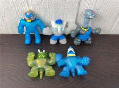 used Heroes Of Goo Jit Zu Stretchy Toys