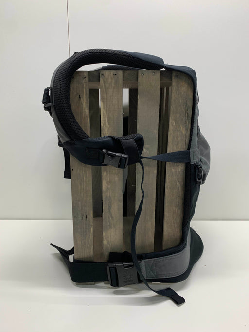 secondhand Ergobaby Ventus Performance Carrier