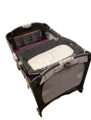 Shop Graco Pack 'n Play Playard Inclined Seat & Changer, Reversable Napper & Changer at GoodBuy Gear