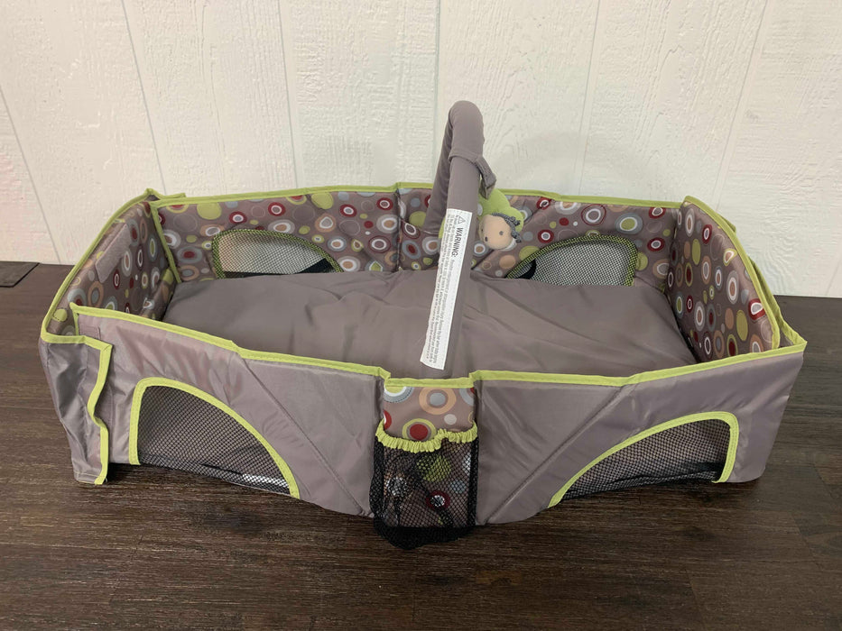 secondhand BUNDLE Infant Travel Accessories