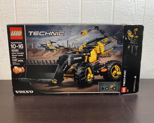 used LEGO Technic Volvo Set 42081