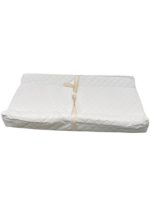 Shop Summer Infant Contoured Changing Pad at GoodBuy Gear