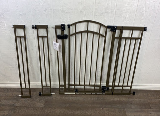 used HomeSafe By Summer Infant Wood and Metal Pressure Mounted Gate