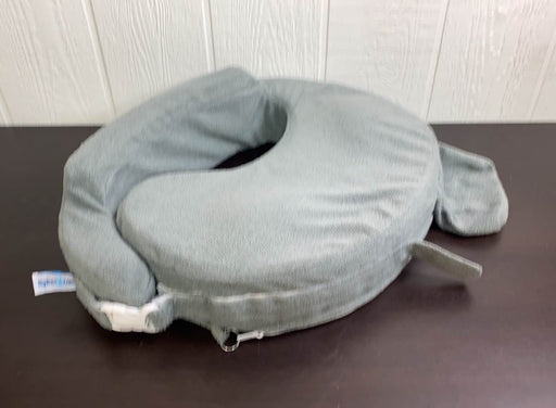 used My Brest Friend Deluxe Nursing Pillow