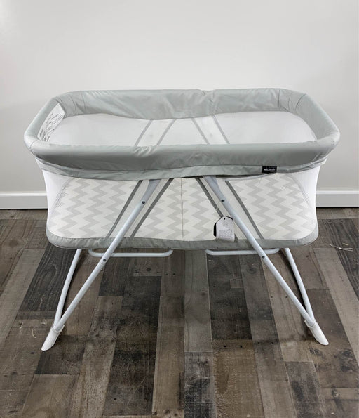 used MiClassic Rocking Bassinet One-second Fold Travel Crib