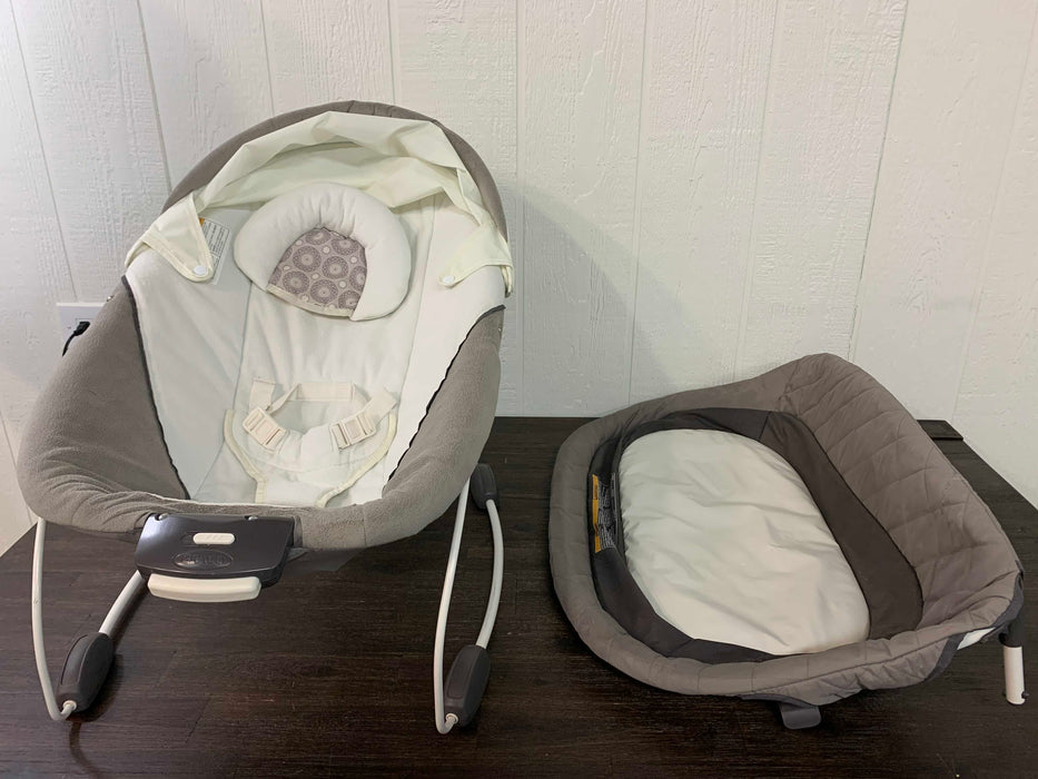 used Graco Snuggle Suite LX Bassinet Changer