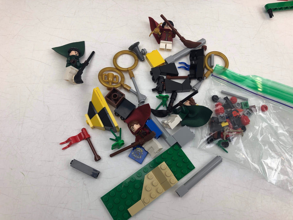 secondhand LEGO Harry Potter Quidditch Match